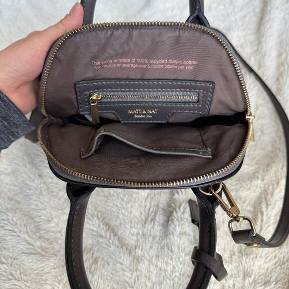Matt & Nat Gessi Mini Vegan Leather Satchel / Crossbody Bag - Picture 13 of 15